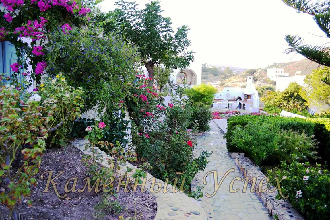 дом и сад в Греции на острове Патмос