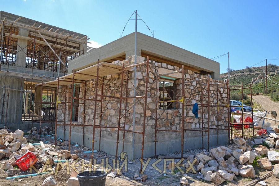 Строительство каркасно-каменно-кирпичного дома