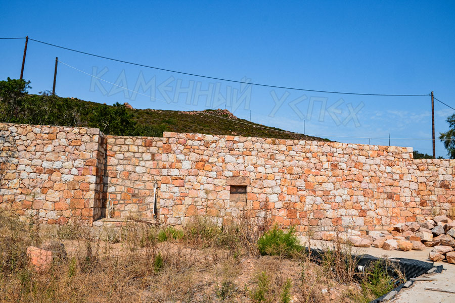 Фото подпорной стены из природного камня