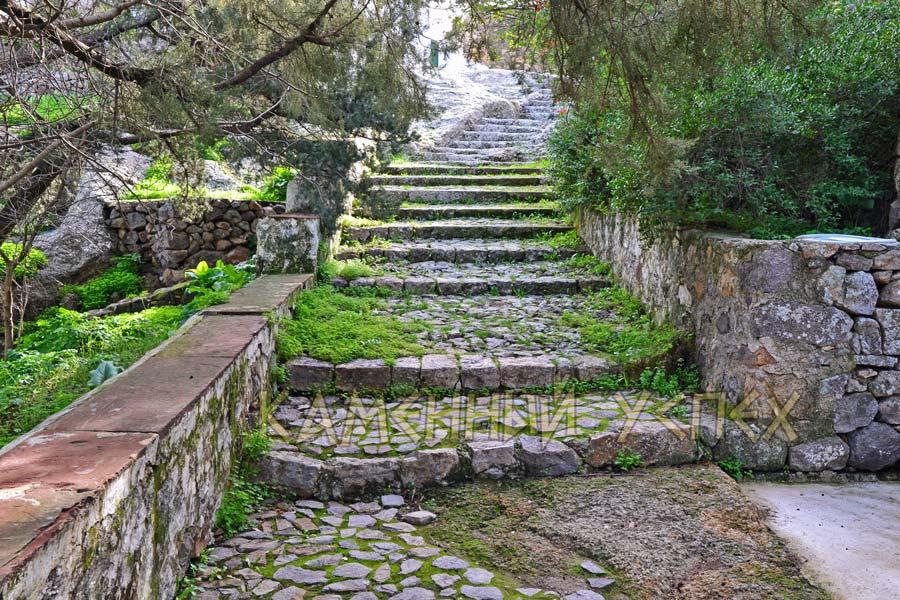 дорога площадка лестница из камня